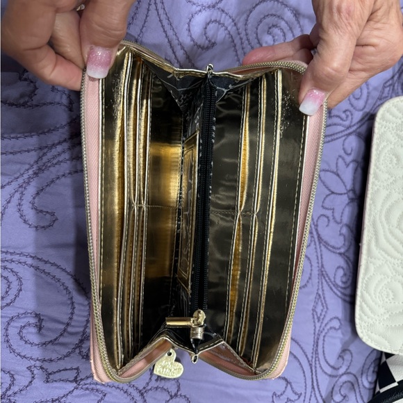 Betsy Johnson tote Crossbody and wallet - Picture 14 of 16